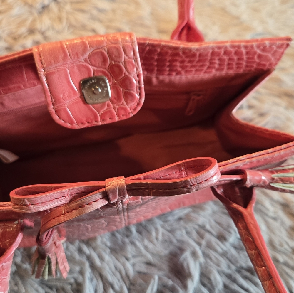 Liz Claiborne Smaller cute bag - Picture 4 of 15